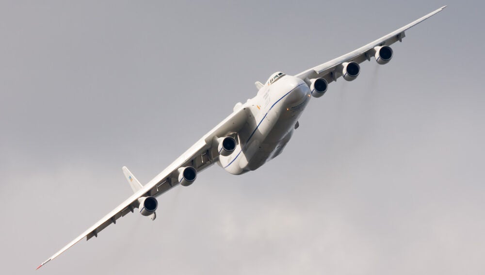 Antonov An-225