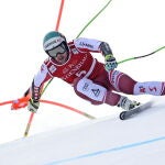 El austriaco Vincent Kriechmayr en acción durante la carrera masculina de Súper G de la prueba de la Copa del Mundo de Esquí Alpino de la FIS en Kitzbuehel, Austria, 25 de enero de 2021. EFE/EPA/CHRISTIAN BRUNA