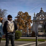 El Retiro y otros ocho parques se enfrentan a restricciones por viento fuerte