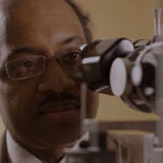Jayakrishna Ambati y su equipo han identificado un grupo de fármacos que pueden ayudar a detener la degeneración macular seca