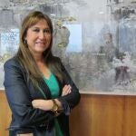 La consejera de Sanidad del Gobierno de Aragón, Sira Repollés, en su despacho.