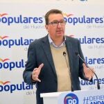 El presidente del PP de Huelva, Manuel Andrés González