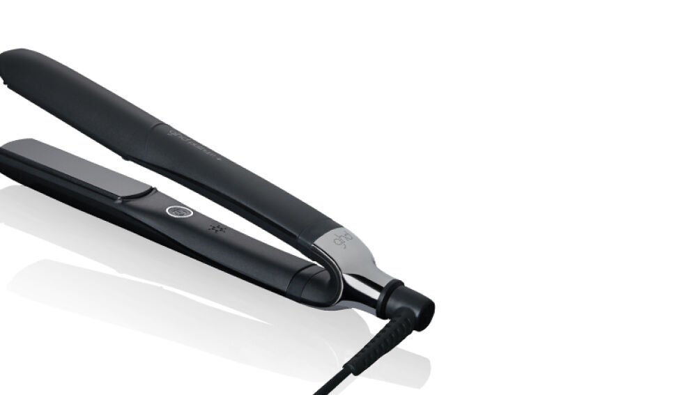 Plancha de pelo GHD.