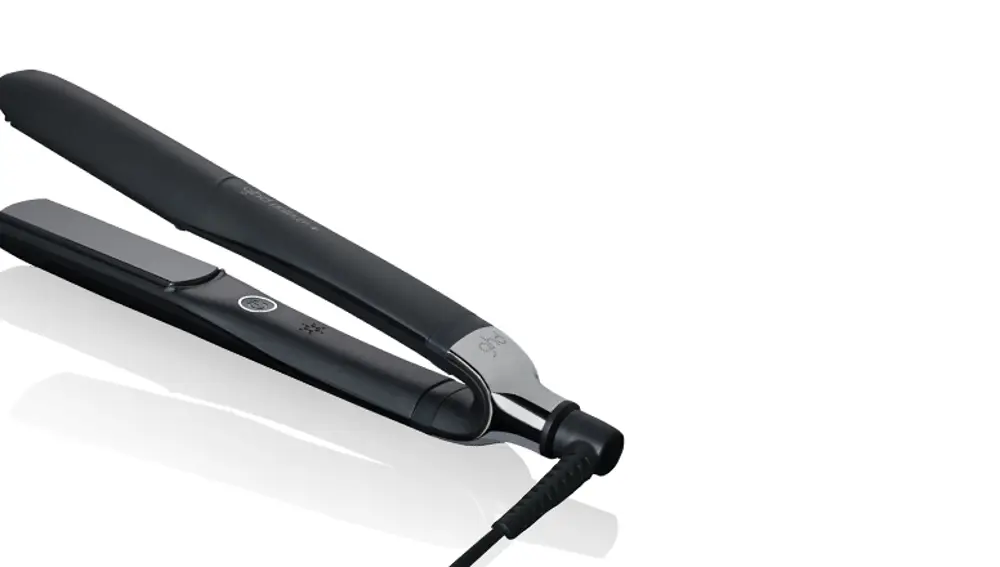 Plancha de pelo GHD.