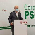 El secretario general del PSOE de Córdoba, Antonio Ruiz