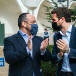 El líder del PP, Pablo Casado, y el candidato del PP a la Presidencia de la Generalitat, Alejandro Fernández. En Terrassa (Barcelona).