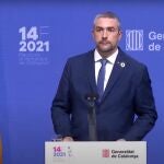 El conseller de Acción Exterior, Relaciones Institucionales y Transparencia, Bernat Solé, en una rueda de prensa sobre las elecciones catalanas del 14F.