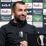 El entrenador Diego Martínez.
