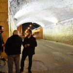 El Puente de los Carros luce nueva iluminación
