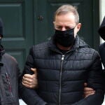 El ex director del Teatro Nacional Griego Dimitris Lignadis permanece en la cárcel tras ser acusado de abuso sexual por dos menores