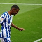 Alexander Isak con la Real Sociedad.