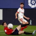 Munir con el Sevilla.