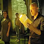 Borja Ortiz de Gondra, en primer plano, en la obra de teatro «Los otros Gondra (relato vasco)», la segunda parte de la saga familiar