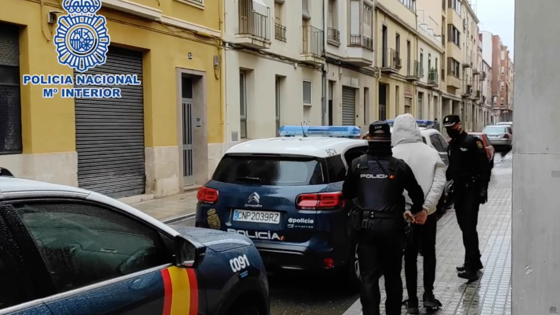 Detenido por tener a trabajadores con jornadas de más de 50 horas semanales