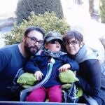 La vida de Àlex y su mujer gira en torno a los cuidados y atención a su hijo Lluc