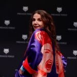 La actriz Victoria Abril posa para los reporteros durante la rueda de prensa convocada con motivo de la concesi&oacute;n a la actriz del Feroz de Honor 2021 de la Asociaci&oacute;n de Informadores de Cine (AICE)