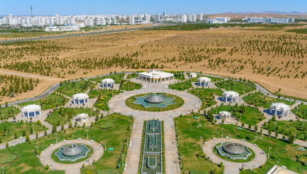 Vista aérea de las afueras de Asjabad.