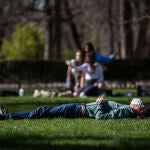 Dormir no debería ser un lujo, sino una sana actividad a la que le dediquemos el tiempo que requiere.
