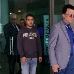 El torero José Ortega Cano con su hijo José Fernando asistiendo a un juicio en Madrid
