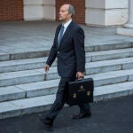 El ministro de Justicia, Juan Carlos Campo Moreno, llega al Palacio de la Moncloa