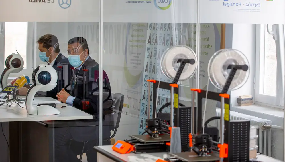 El presidente de la Diputación, Carlos García, inaugura el Laboratorio Tecnológico de Economía Circular de la institución provincial, dentro del proyecto europeo Circular Labs.Ávila, 2-03-2021Foto: Ricardo Muñoz