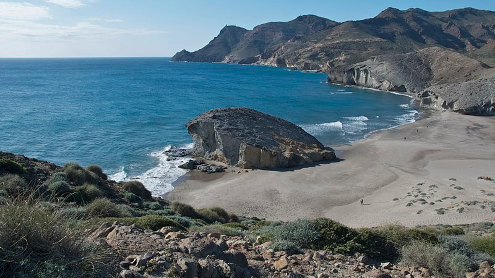 La playa de Mónsul, en Cabo de Gata-Níjar (Almería)