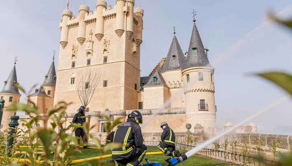 Simulacro de incendio en el Alcázar de Segovia