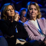 María Dolores de Cospedal y Esperanza Aguirre, en una imagen de archivo