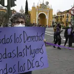 Concentración alrededor del Parlamento andaluz en Sevilla, con motivo del 8M