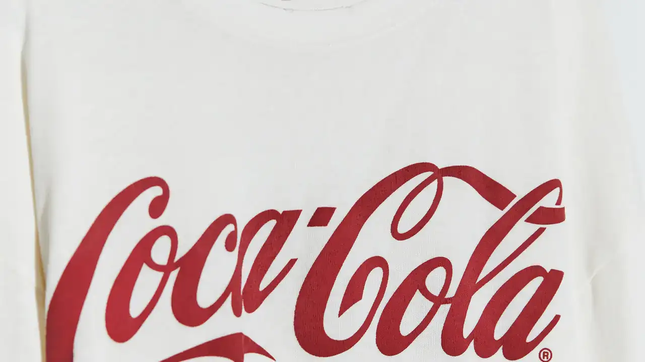 Camiseta Coca Cola.