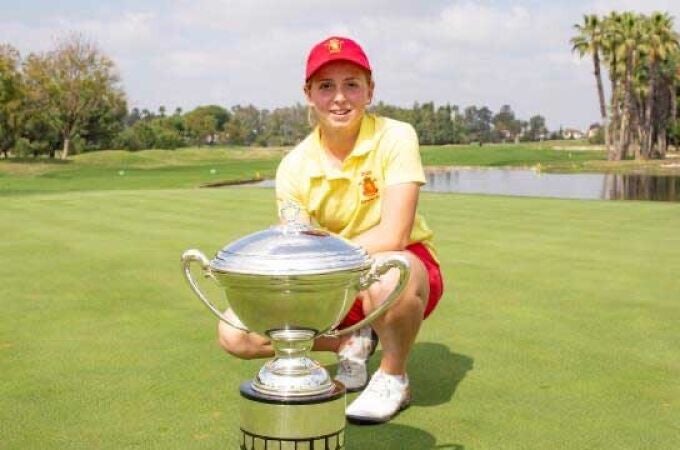 Espectacular triunfo de Carla Bernat en la Copa S. M. La Reina