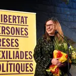 La ex consellera Meritxell Serret, en el recibimiento que le hizo su municipio, Vallfogona de Balaguer (Lérida), tras su regreso