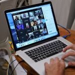 El 76,2 por ciento de los murcianos realiza llamadas o videollamadas por internet
