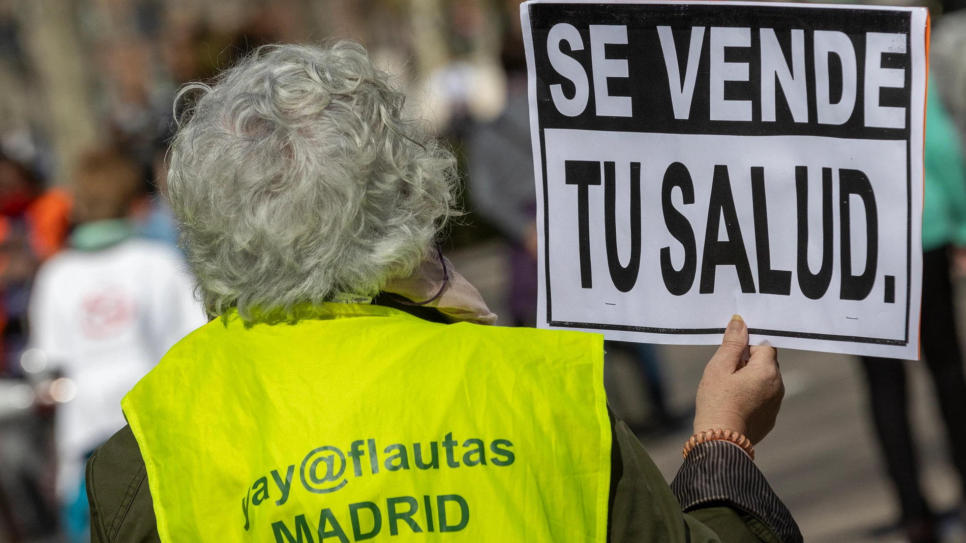 "Precisamente el objetivo de blindar la Sanidad pública es el que se pretende con la Ley de equidad, universalidad y cohesión del Sistema Nacional de Salud aprobada el pasado mes de junio en Consejo de Ministros"