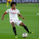 Jules Koundé con el Sevilla.