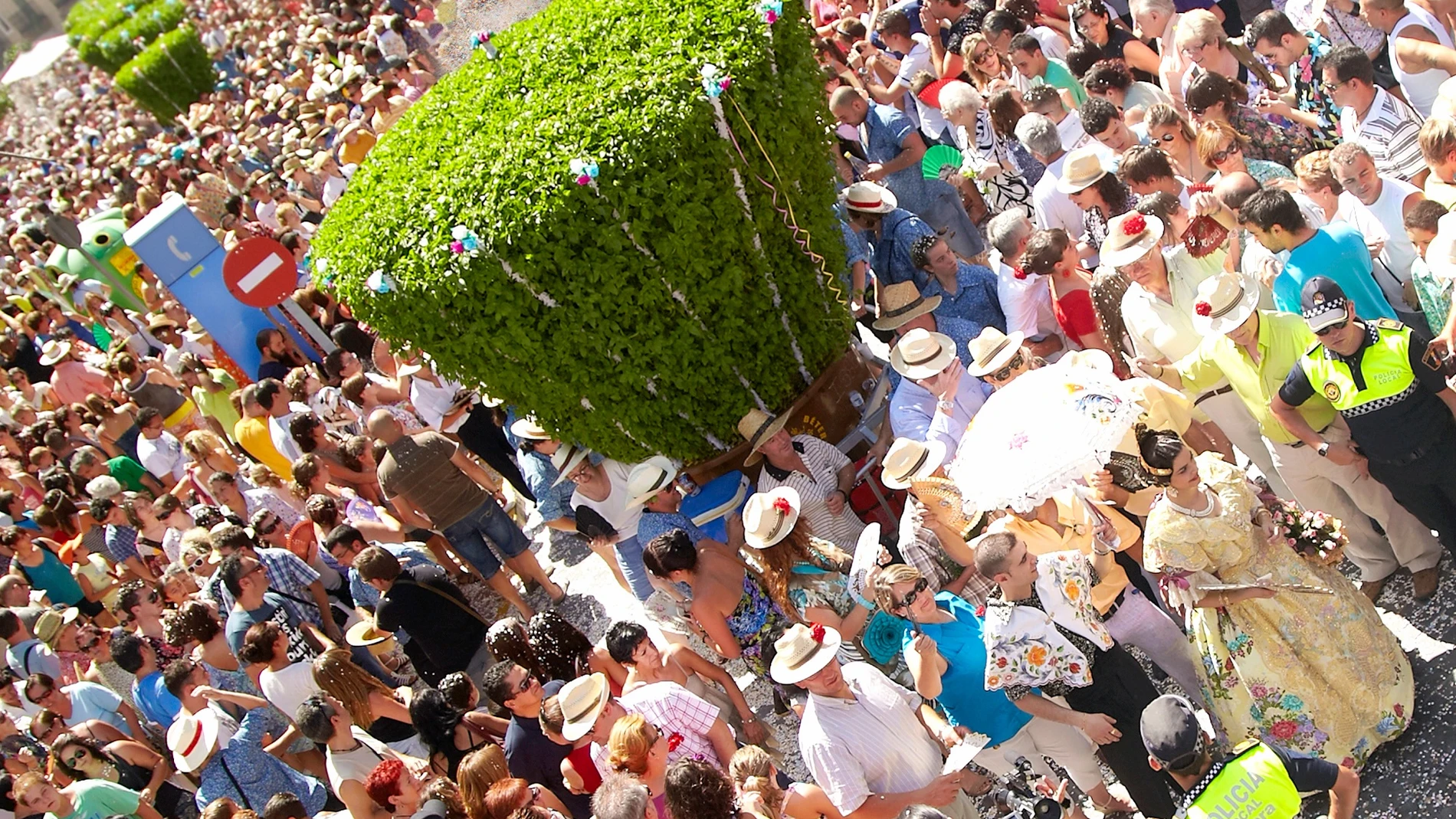 Las fiestas de las Alfàbegues es la más conocida de Bétera