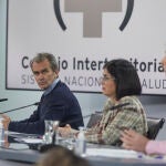 Fernando Simón, Carolina Darias y María Jesús Lamas