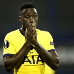 Davinson Sánchez con el Tottenham.
