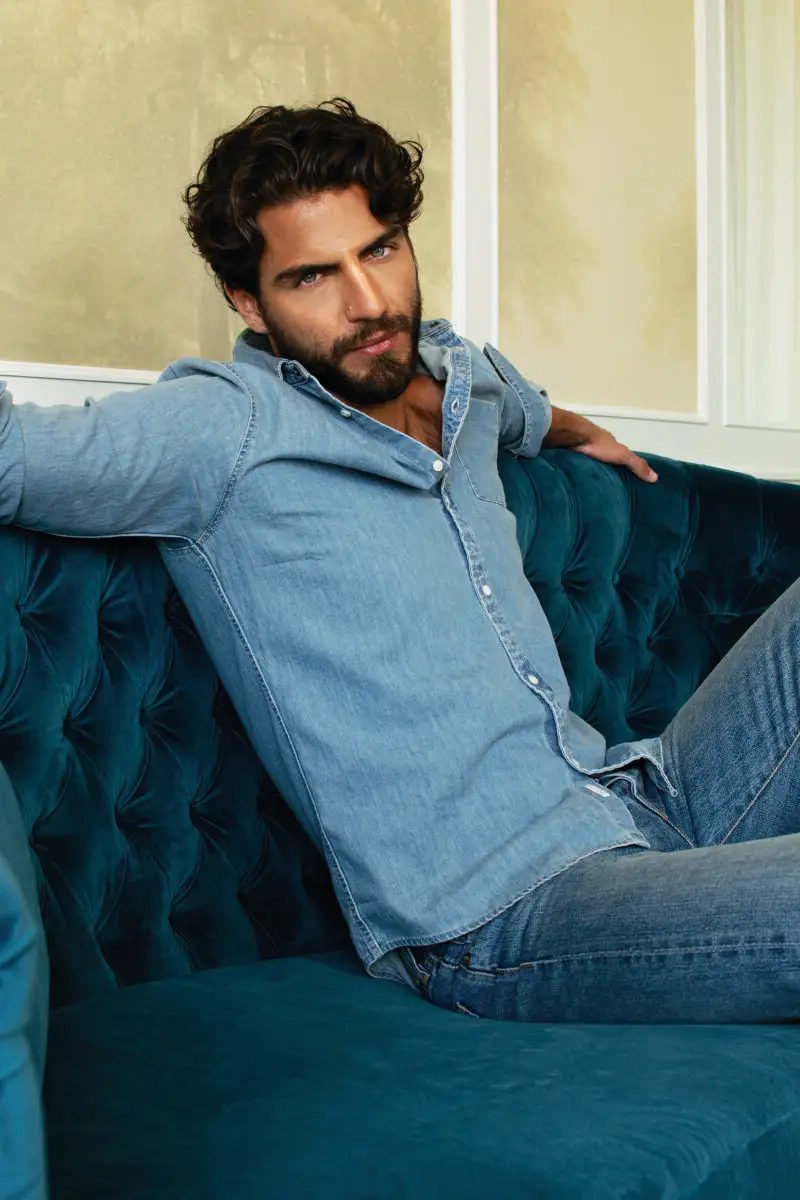 Maxi Iglesias en Lifestyle Magazine.