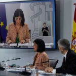 El ministro del Interior, Fernando Grande-Marlaska, y la ministra de Sanidad, Carolina Darias, ayer, tras la reunión del Pleno del Consejo Interterritorial