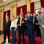 El nuevo alcalde de Murcia, el socialista José Antonio Serrano, junto a Mario Gómez, el impulsor de Ciudadanos de la moción de censura