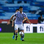 Mikel Merino con la Real Sociedad frente al Athletic en la final de Copa del Rey.
