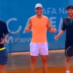 El cantante Pablo López, y su hermano, pasaron un buen rato en la Rafa Nadal Academy