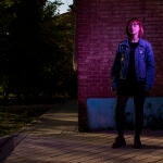 En la imagen, Belén Diego, vecina del distrito de Puente de Vallecas que, con cerca de 240.000 habitantes y de cara al 4-M, es uno de los puntos fuertes de Unidas Podemos.