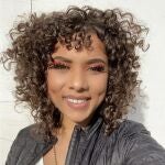 La influencer BreAnna Dona’e con llamativo corte de pelo rizado/ Instagram @heydonae