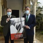El alcalde de Tomares, José Luis Sanz, y el director de la Real Academia Sevillana de Buenas Letras, Ismael Yebra