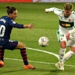Jaime Seoane con el Huesca. EFE / Javier Blasco.