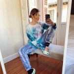 Alba Díaz con los Crocs que vas a necesitar esta primavera.