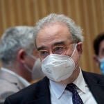 El presidente del Consejo de Seguridad Nuclear (CSN), José María Serena i Sender, hoy en el Congreso