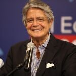 El presidente electo de Ecuador, Guillermo Lasso, ofrece una rueda de prensa en el hotel Dan Carlton de Quito (Ecuador)